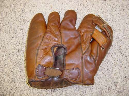 C.C. Peck Hamel Nokona G50 Back